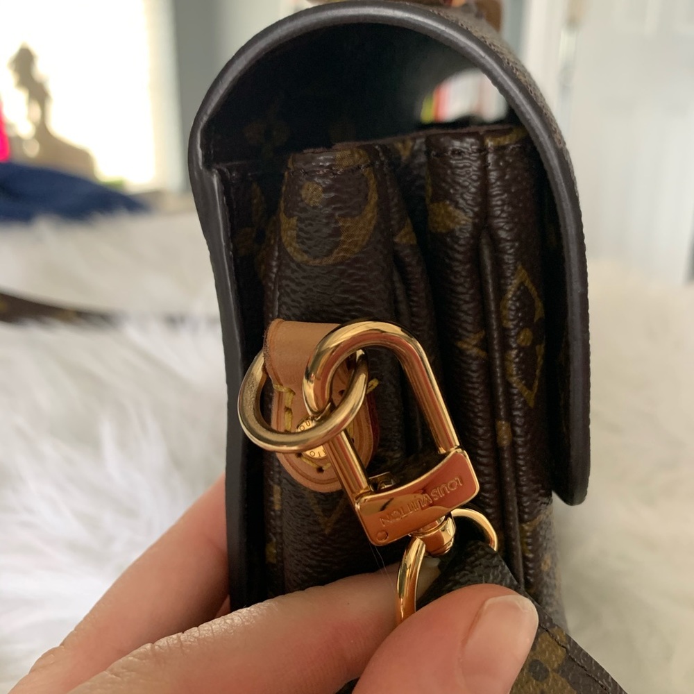 100% Authentic Monogram Pochette Métis - Picture 5 of 8
